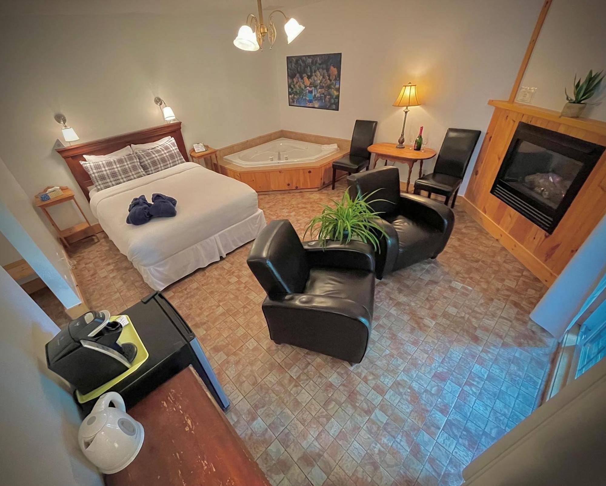 Auberge Spa & Beaux Reves Sainte-Adèle Екстериор снимка